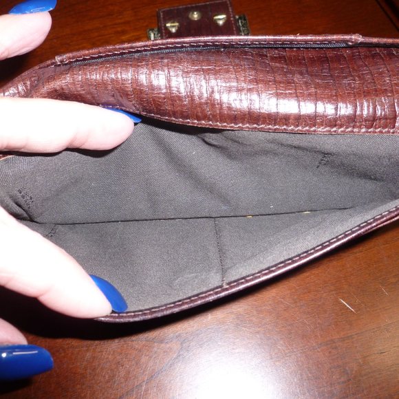 Fendi Signature Wallet - Picture 6 of 14